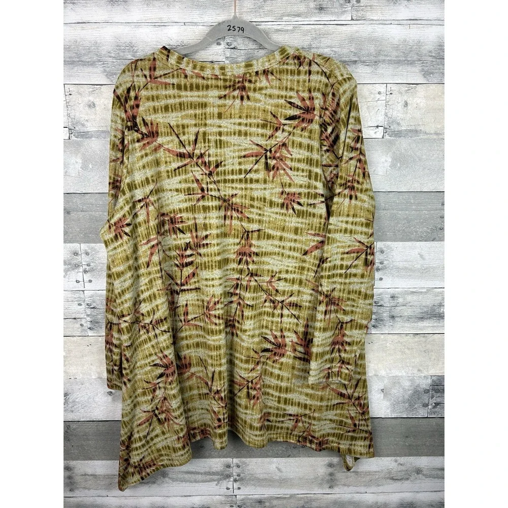 LOGO Lori Goldstein Women's 1X Button Up Cardigan